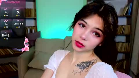 Snapshot of hotary_yuko chatting on 02.17.25 Hotary online show from 02.17.25