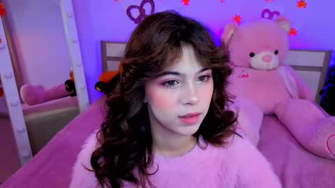 Snapshot of hotary_yuko chatting on 09.25.25 Hotary online show from 09.25.25