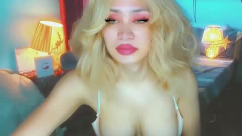 T A N Y A online show from 03.03.25