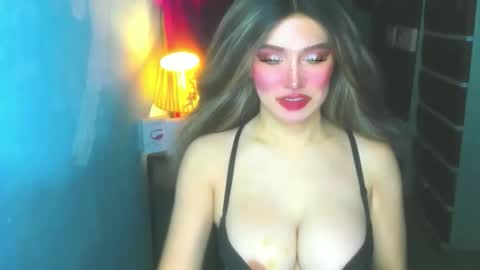 Snapshot of hotbabe_tanya chatting on 05.24.26 T A N Y A online show from 05.24.26