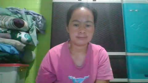 Snapshot of hotchicks4uxx chatting on 02.18.25 hotchicks4uxx online show from 02.18.25