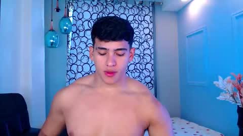 Hussain   aaron and Ekko online show from 01.09.26