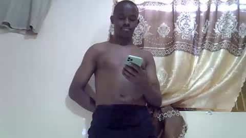Snapshot of hotcum256 chatting on 05.20.26 hotcum256 online show from 05.20.26