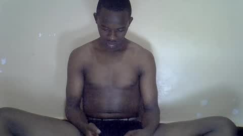 Snapshot of hotcum256 chatting on 05.25.26 hotcum256 online show from 05.25.26