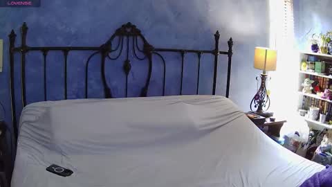 Tina Hotcurves online show from 10.28.25