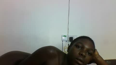 VICTORIA online show from 09.11.25