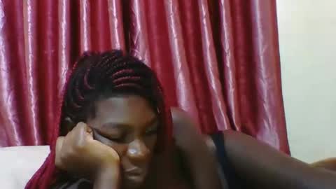 VICTORIA online show from 11.29.25