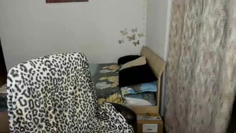 Snapshot of hotdelightsxy chatting on 11.29.25 KRISS LUNA online show from 11.29.25