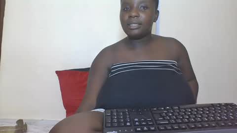 EBBY online show from 01.04.25