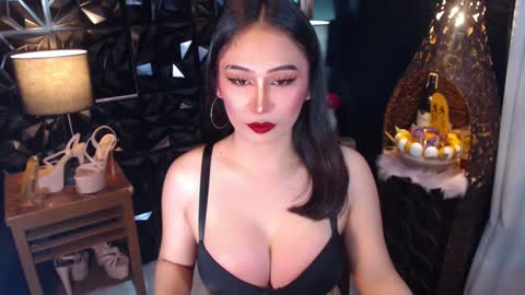 EVA online show from 01.03.25