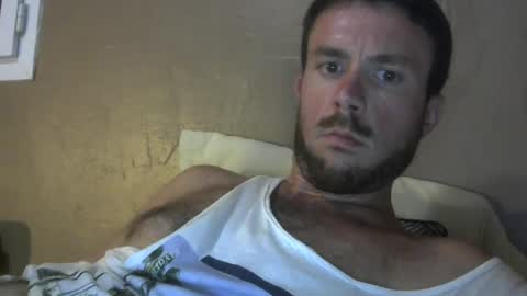 Snapshot of hotgardenersexy chatting on 07.20.26 Le jardinier sexy online show from 07.20.26