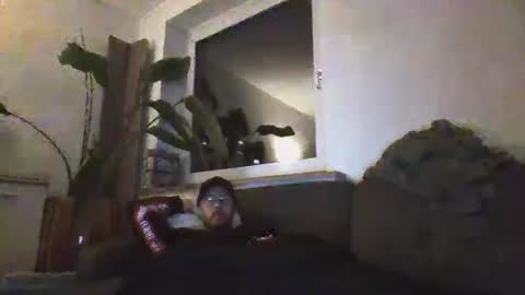 Snapshot of hotguitarplayernaked chatting on 12.25.24 hotguitarplayernaked online show from 12.25.24