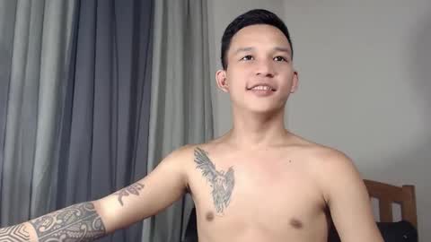 hotguy0503 online show from 10.14.25