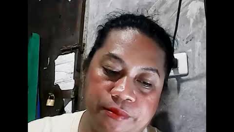 Snapshot of hothadjiee chatting on 10.22.25 hardfuckerxxxxx online show from 10.22.25