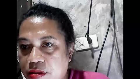 Snapshot of hothadjiee chatting on 12.15.25 hardfuckerxxxxx online show from 12.15.25