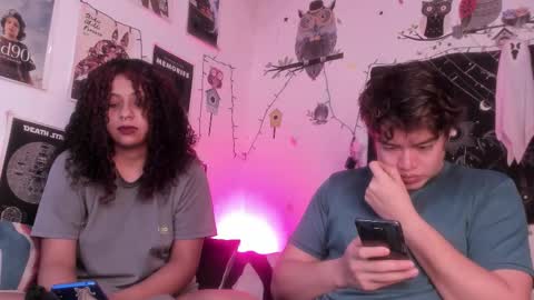 Snapshot of hothoneychile chatting on 12.15.25 Sam and Nico online show from 12.15.25