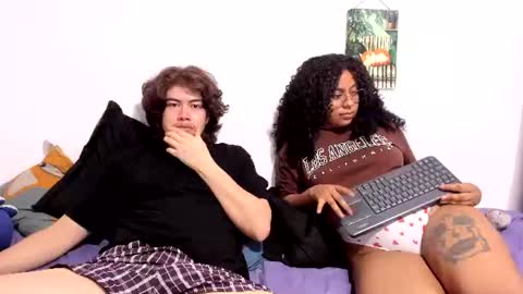Sam and Nico online show from 07.07.26