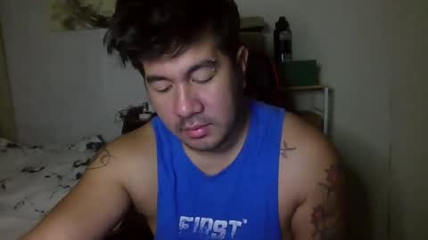 Snapshot of hothunkybear23 chatting on 12.09.24 Khel online show from 12.09.24