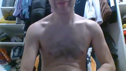 hottitan  twitter Marianoshcam online show from 10.29.25