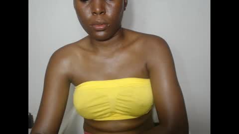 Snapshot of hotjessie0 chatting on 01.15.25 hotjessie0 online show from 01.15.25