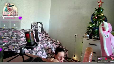 Snapshot of hotkleoo chatting on 01.03.25 MistressM online show from 01.03.25