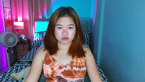 Layla online show from 01.14.25