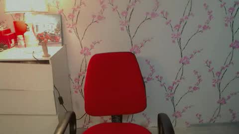 XANDRA online show from 12.03.25