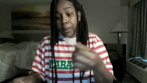 Snapshot of hotlikebacon chatting on 04.01.26 hotlikebacon online show from 04.01.26
