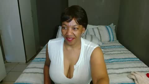 Snapshot of hotlilya chatting on 07.14.26 hotlilya online show from 07.14.26