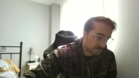 Snapshot of hotman_40_ chatting on 02.18.26 hotman_40_ online show from 02.18.26