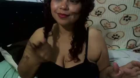 Snapshot of hotmaturelatin chatting on 11.28.25 JADE online show from 11.28.25