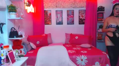 Snapshot of hotpinay_mira chatting on 10.23.25 hotpinay_mira online show from 10.23.25