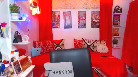 Snapshot of hotpinay_mira chatting on 12.23.25 hotpinay_mira online show from 12.23.25