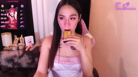 Jade Cruz online show from 02.03.26