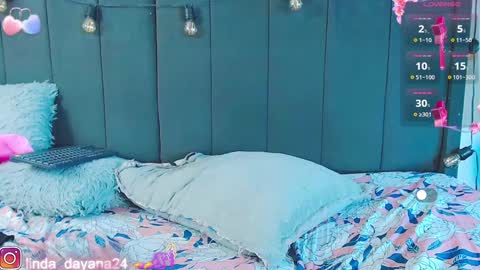 LINDADAYANA  online show from 01.23.25