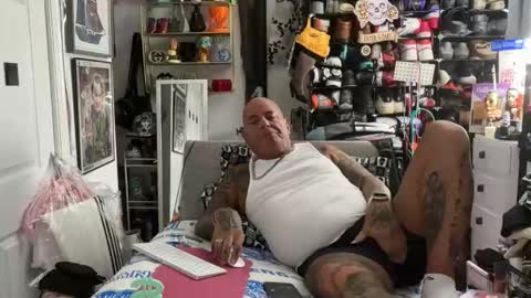 hotstuff775616 online show from 02.05.26