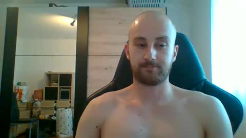 hotswissboy98 online show from 06.29.26