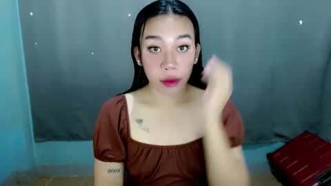 jelaigrande  online show from 02.20.25