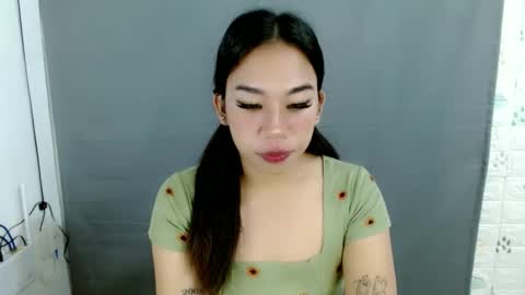 jelaigrande  online show from 03.05.25