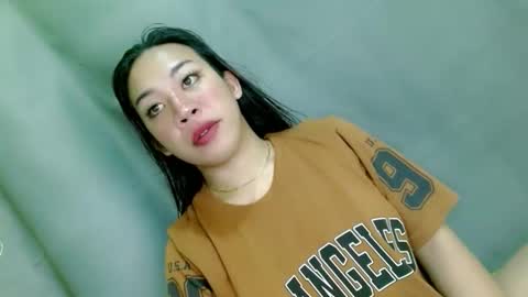 Snapshot of hott_cumforyou chatting on 02.15.26 jelaigrande online show from 02.15.26