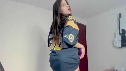 Hott Hanna online show from 01.26.25