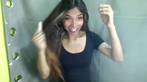 Snapshot of hottest_skinnygirl26 chatting on 02.08.26 kitty online show from 02.08.26