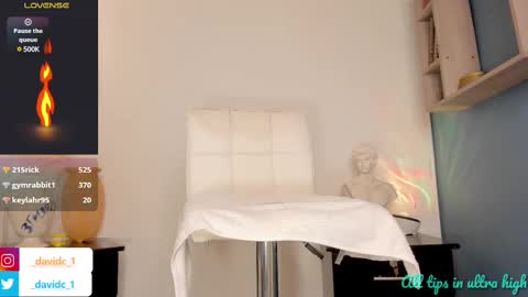 Snapshot of hottestdavidx chatting on 02.28.25 ONLY online show from 02.28.25