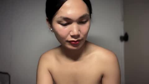 Snapshot of hottie_amari chatting on 05.11.26 Amari online show from 05.11.26