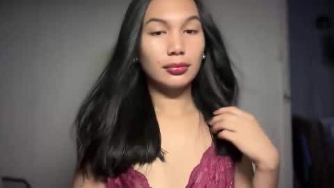 Snapshot of hottie_amari chatting on 05.17.26 Amari online show from 05.17.26