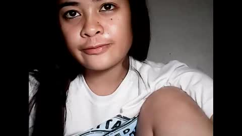 Snapshot of hottie_asianbabe chatting on 11.26.25 Leen online show from 11.26.25