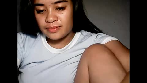 Snapshot of hottie_asianbabe chatting on 12.02.25 Leen online show from 12.02.25