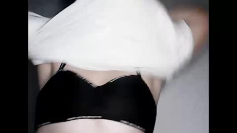 Leen online show from 02.25.26