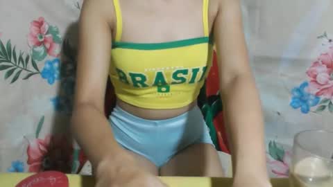 Snapshot of hottie_horny_exoticpussyx chatting on 10.22.25 hottie_horny_exoticpussyx online show from 10.22.25