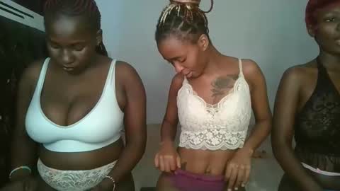 hottie_mistie online show from 04.26.26